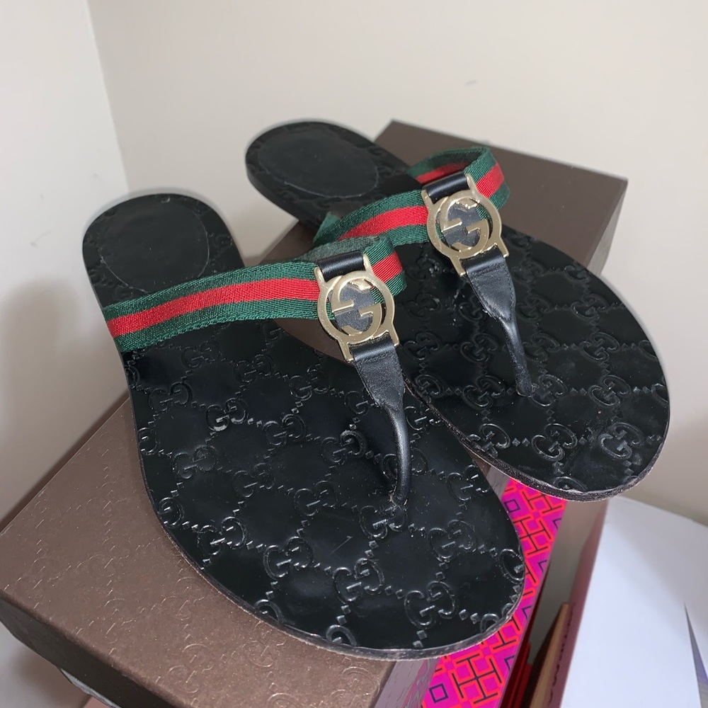 Gucci slides